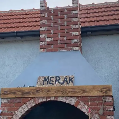 Merak With Private Pool - Total Privacy & Relaxation Villa Humilisani